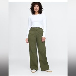 NWT Gap High Rise Stride Ankle Khaki Olive Green